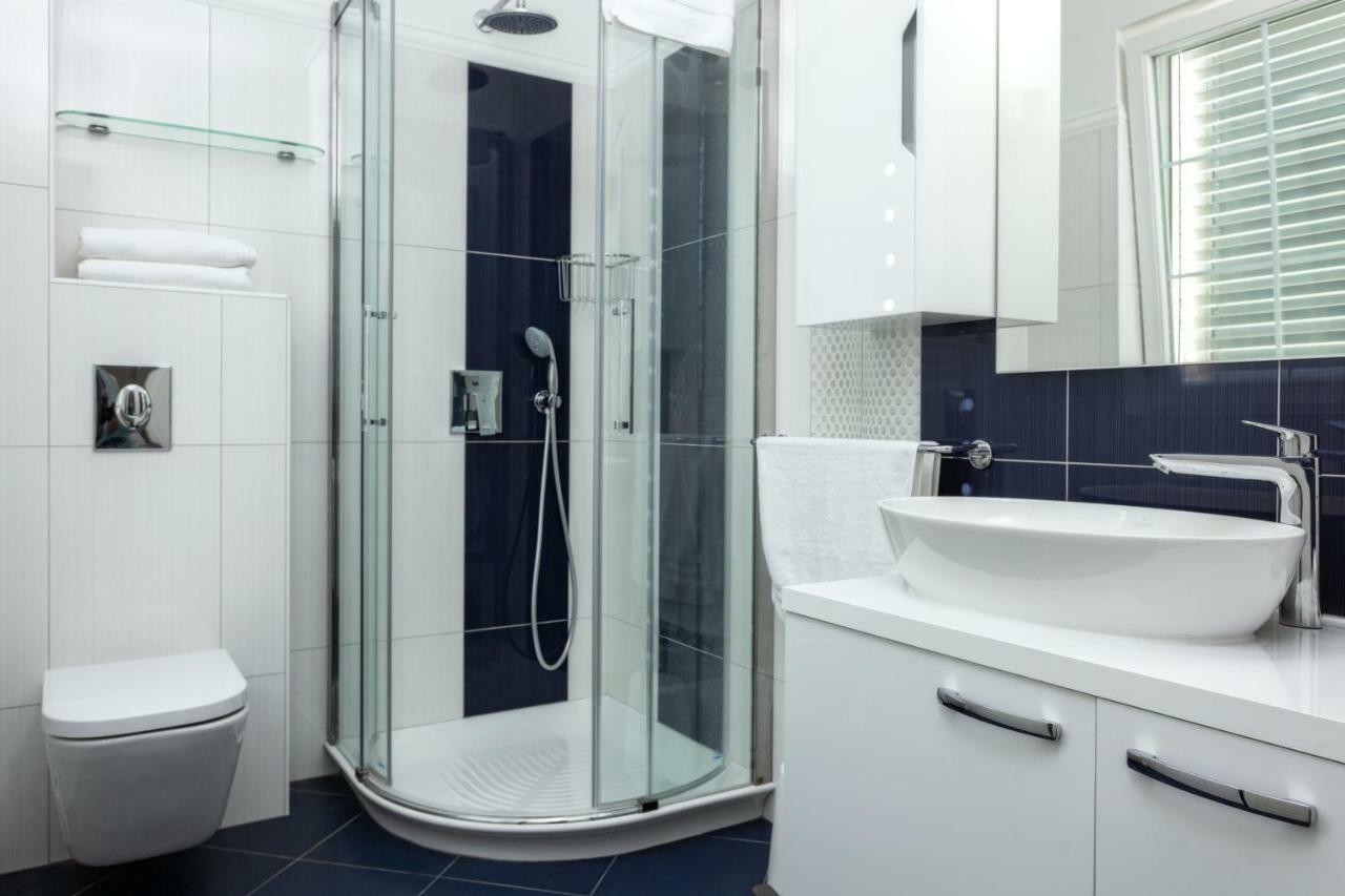 Deluxe Apartments Vila Carissa มาลินสกา ภายนอก รูปภาพ