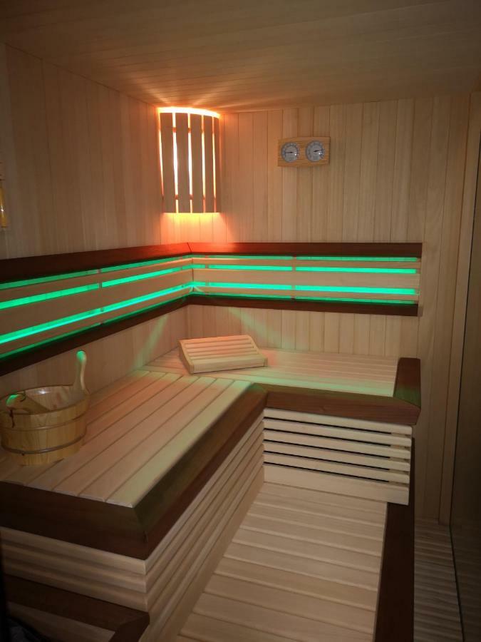 Deluxe Apartments Vila Carissa มาลินสกา ภายนอก รูปภาพ